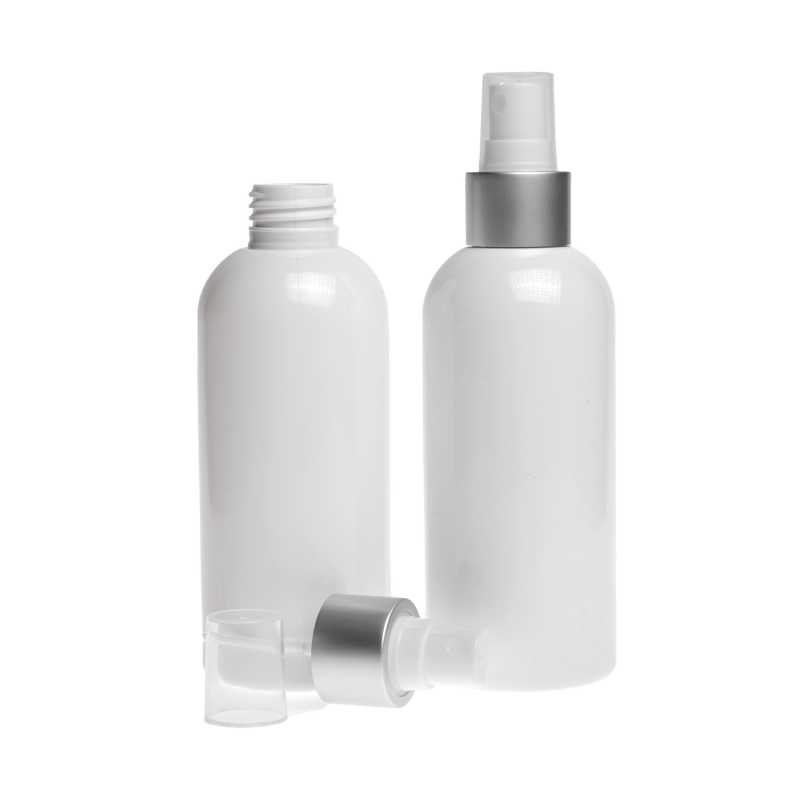 Bottiglia di plastica bianca, spruzzatore bianco, anello argento opaco, 300 ml
