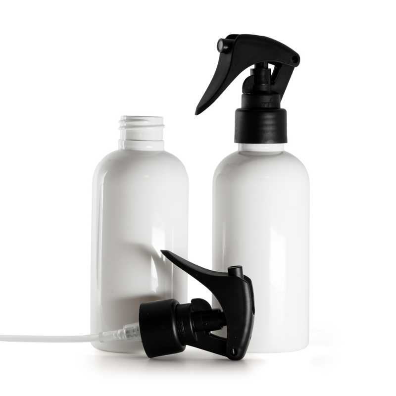 Bottiglia di plastica bianca, spruzzatore a grilletto nero opaco, collare liscio, 150 ml
