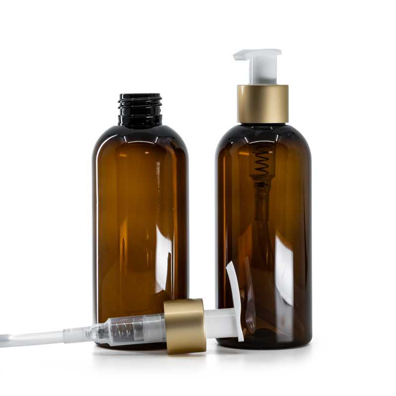 Bottiglia di plastica marrone, pompa lozione bianca con collarino oro opaco, 200 ml