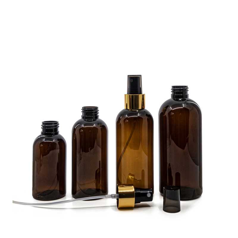 Bottiglia di plastica marrone, spruzzatore nero con anello dorato lucido, 300 ml