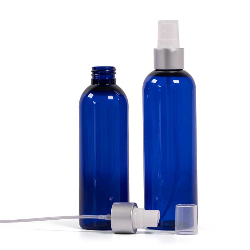 Bottiglia di plastica blu, spruzzatore bianco, anello argento opaco, 250 ml