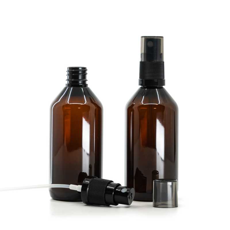 Bottiglia di plastica marrone, spruzzatore nero a nebulizzazione fine, sopra-tappo fumé, 115 ml