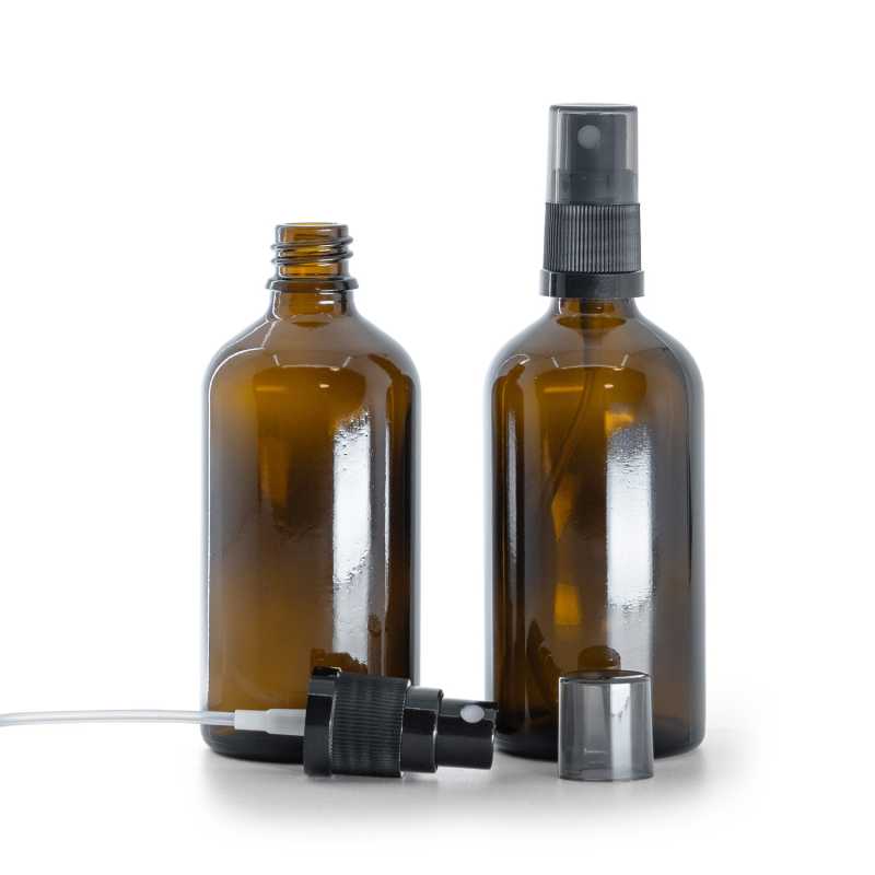 Bottiglia di vetro ambra, spruzzatore nero, sopra-tappo fumé, 100 ml