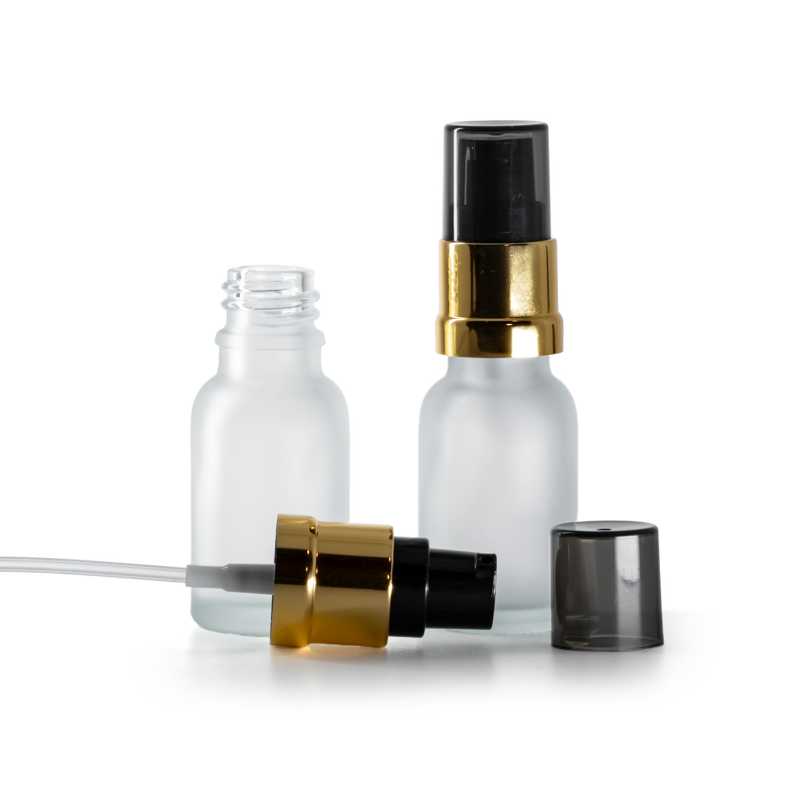 Flaconcino di vetro trasparente opaco, pompa lucida nera e dorata con sopra-tappo fumé, 15 ml