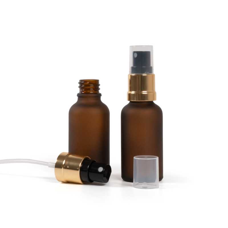 Flacone in vetro ambra opaco, spruzzatore nero e oro, 30 ml